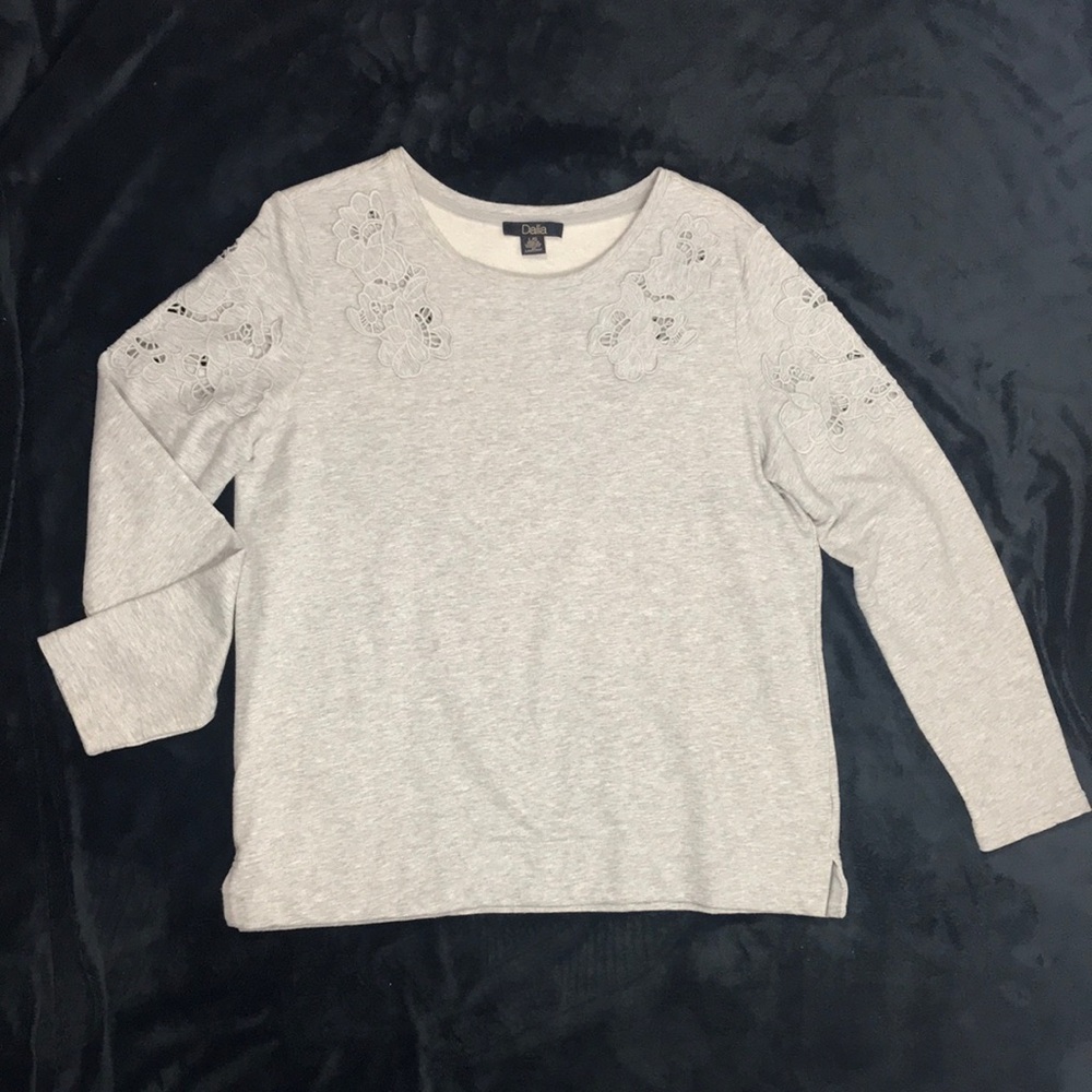 Dalia sweater